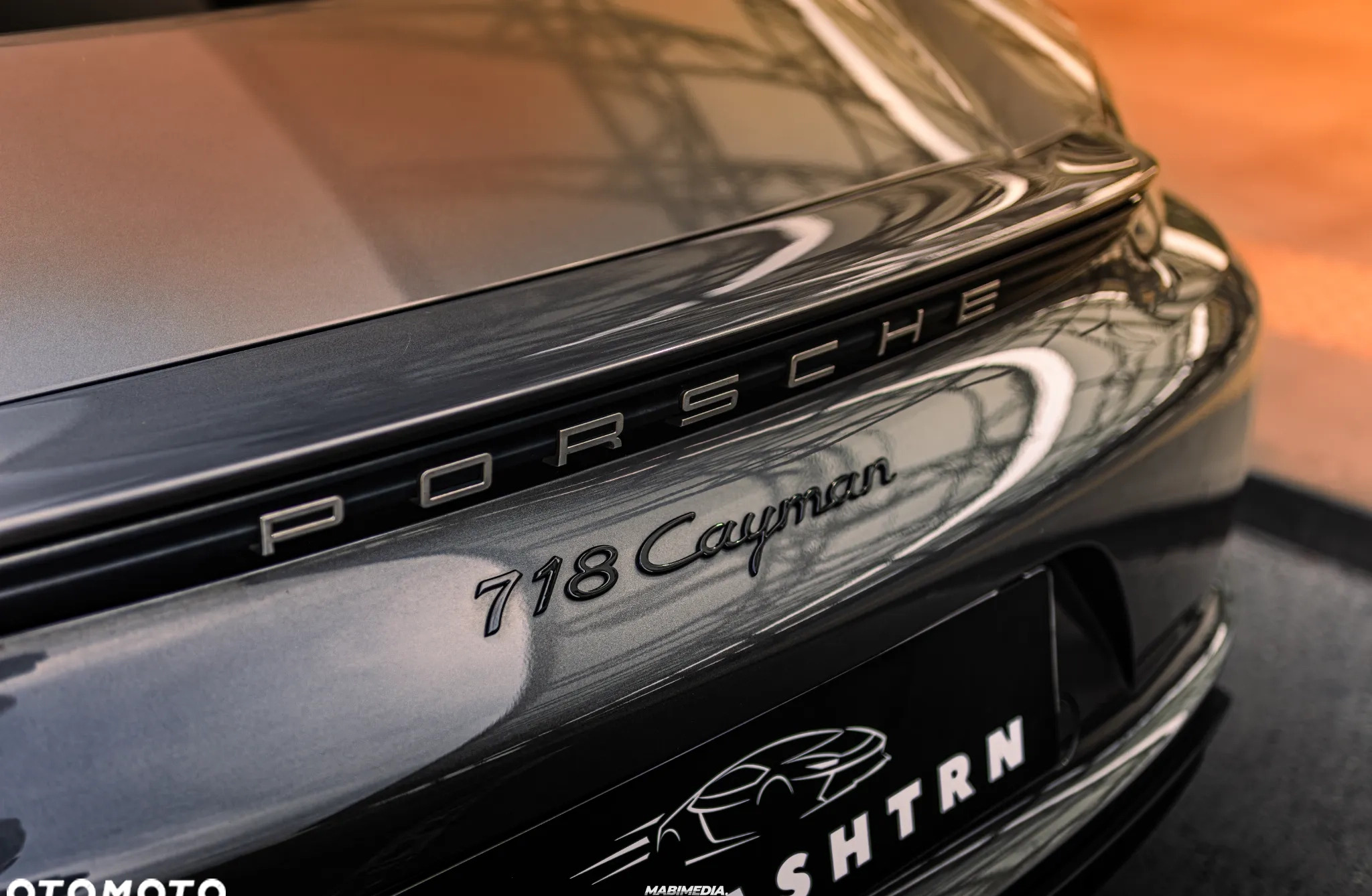 Porsche 718 Cayman cena 250000 przebieg: 34000, rok produkcji 2018 z Lipno małe 529